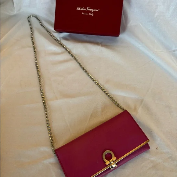 Salvatore Ferragamo Pink Walket - Picture 3 of 11